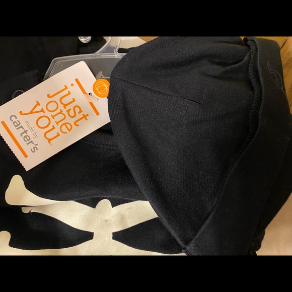 NWT Little Me Halloween Skeleton Print Sleeper 3M - Picture 5 of 5